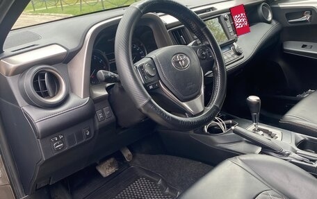 Toyota RAV4, 2019 год, 2 610 000 рублей, 11 фотография