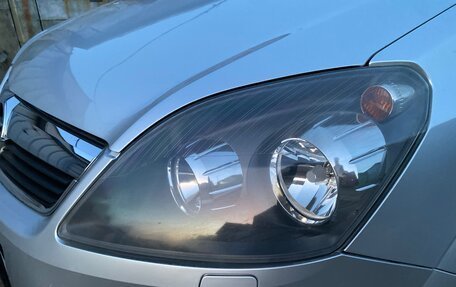 Opel Zafira B, 2007 год, 625 000 рублей, 13 фотография