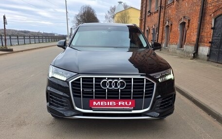 Audi Q7, 2019 год, 5 700 000 рублей, 2 фотография