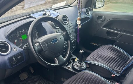 Ford Fiesta, 2006 год, 450 000 рублей, 6 фотография