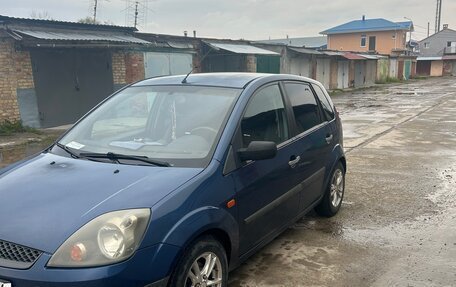 Ford Fiesta, 2006 год, 450 000 рублей, 3 фотография