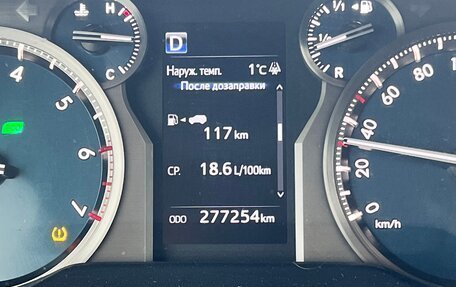 Toyota Land Cruiser Prado 150 рестайлинг 2, 2018 год, 3 000 000 рублей, 4 фотография