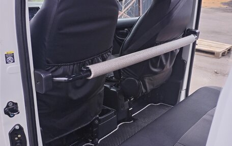 Nissan NV200, 2014 год, 1 150 000 рублей, 23 фотография