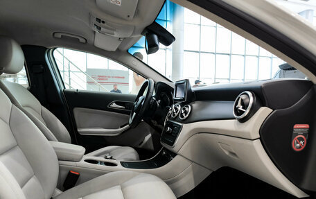 Mercedes-Benz GLA, 2015 год, 2 520 000 рублей, 11 фотография