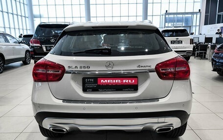 Mercedes-Benz GLA, 2015 год, 2 520 000 рублей, 6 фотография