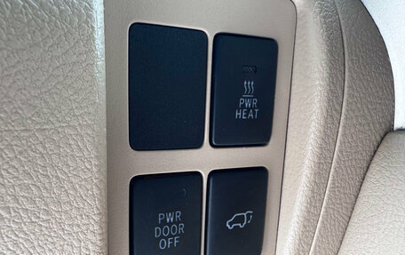 Toyota Land Cruiser 200, 2012 год, 3 250 000 рублей, 22 фотография