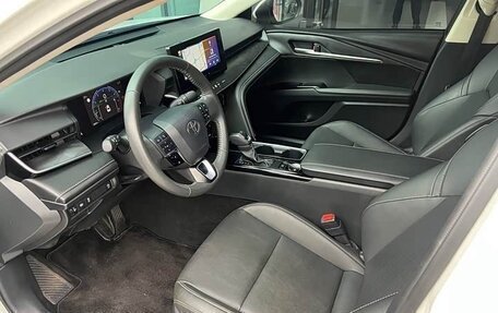 Toyota Camry, 2025 год, 3 765 000 рублей, 9 фотография