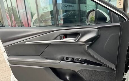 Toyota Camry, 2025 год, 3 765 000 рублей, 8 фотография