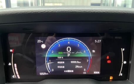 Toyota Camry, 2025 год, 3 765 000 рублей, 13 фотография