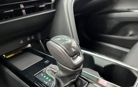 Toyota Camry, 2025 год, 3 765 000 рублей, 16 фотография