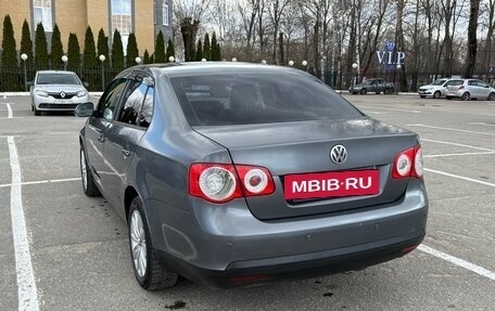 Volkswagen Jetta VI, 2008 год, 350 000 рублей, 4 фотография