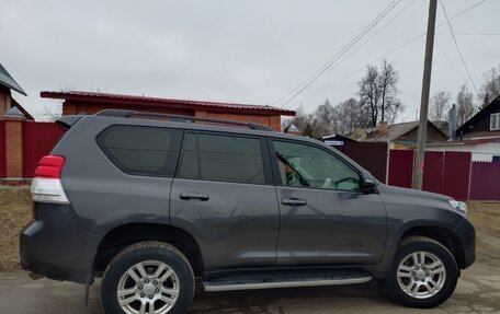 Toyota Land Cruiser Prado 150 рестайлинг 2, 2012 год, 2 500 000 рублей, 4 фотография