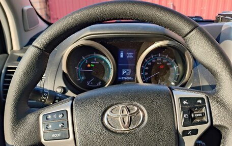 Toyota Land Cruiser Prado 150 рестайлинг 2, 2012 год, 2 500 000 рублей, 6 фотография