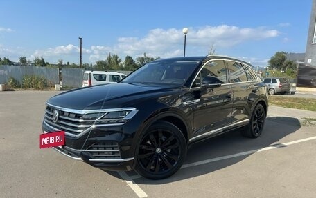 Volkswagen Touareg III, 2019 год, 5 330 000 рублей, 8 фотография