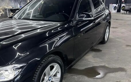 BMW 3 серия, 2016 год, 1 950 000 рублей, 4 фотография