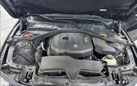 BMW 3 серия, 2016 год, 1 950 000 рублей, 16 фотография