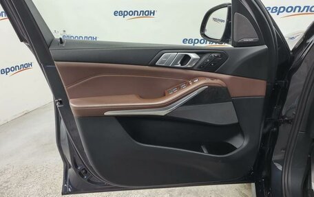 BMW X7, 2021 год, 7 400 000 рублей, 8 фотография