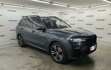 BMW X7, 2021 год, 7 400 000 рублей, 2 фотография