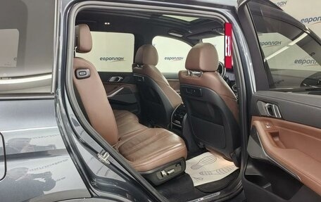 BMW X7, 2021 год, 7 400 000 рублей, 11 фотография