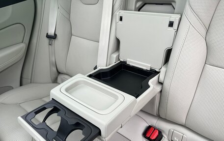 Volvo XC60 II, 2020 год, 3 600 000 рублей, 22 фотография