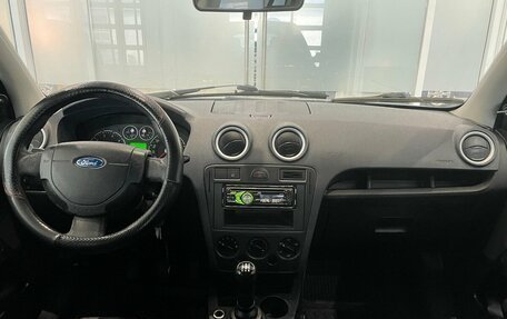 Ford Fusion I, 2006 год, 365 000 рублей, 5 фотография