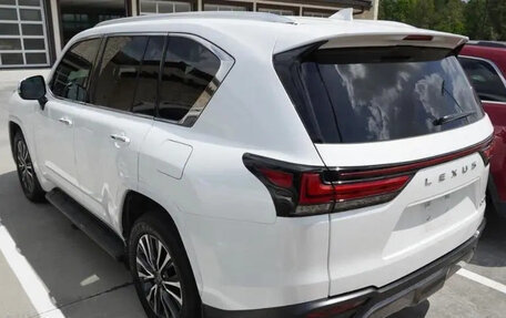 Lexus LX, 2022 год, 13 772 448 рублей, 6 фотография