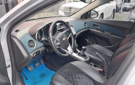 Chevrolet Cruze II, 2012 год, 800 000 рублей, 9 фотография