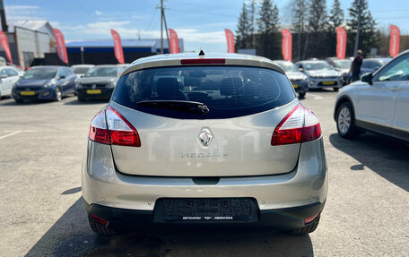 Renault Megane III, 2014 год, 880 000 рублей, 6 фотография