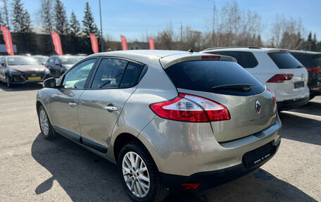 Renault Megane III, 2014 год, 880 000 рублей, 5 фотография