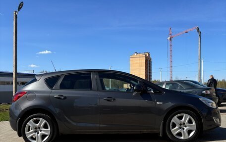Opel Astra J, 2011 год, 600 000 рублей, 5 фотография