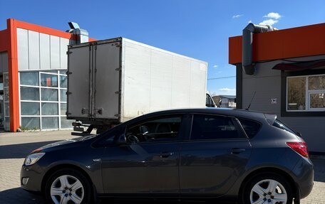 Opel Astra J, 2011 год, 600 000 рублей, 9 фотография