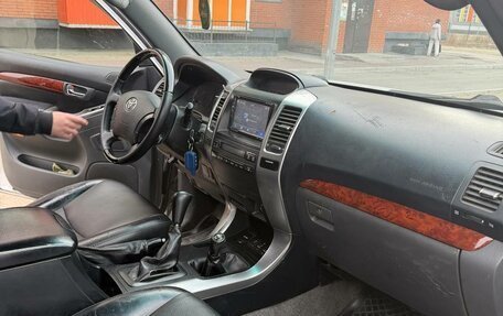 Toyota Land Cruiser Prado 120 рестайлинг, 2007 год, 1 500 000 рублей, 5 фотография