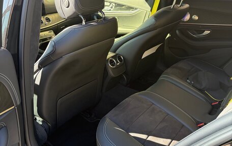 Mercedes-Benz E-Класс, 2021 год, 6 200 000 рублей, 6 фотография