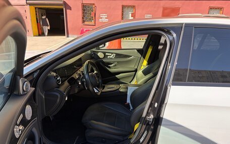 Mercedes-Benz E-Класс, 2021 год, 6 200 000 рублей, 9 фотография