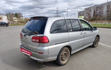 Nissan Liberty, 2001 год, 310 000 рублей, 2 фотография