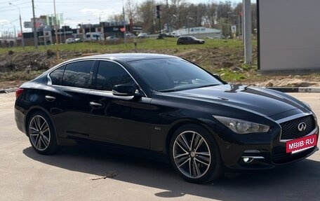 Infiniti Q50 I рестайлинг, 2017 год, 1 870 000 рублей, 9 фотография