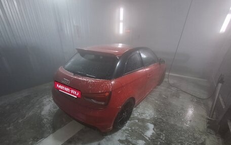 Audi A1, 2010 год, 1 350 000 рублей, 14 фотография