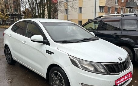 KIA Rio III рестайлинг, 2014 год, 777 000 рублей, 3 фотография