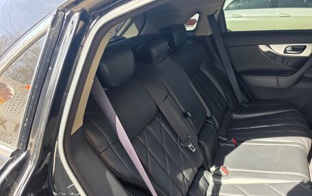 Infiniti FX II, 2011 год, 1 800 000 рублей, 13 фотография