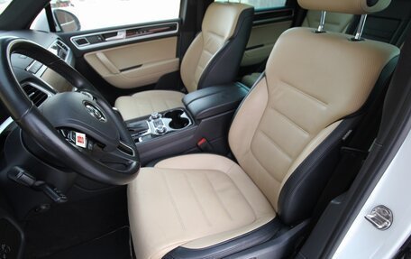 Volkswagen Touareg III, 2015 год, 3 395 000 рублей, 11 фотография