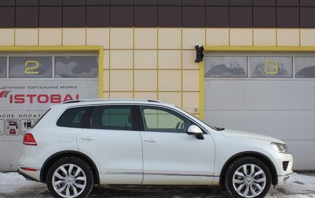 Volkswagen Touareg III, 2015 год, 3 395 000 рублей, 7 фотография