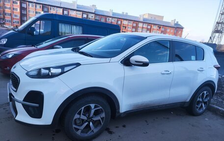 KIA Sportage IV рестайлинг, 2020 год, 1 999 999 рублей, 3 фотография