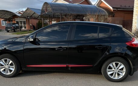 Renault Megane III, 2013 год, 720 000 рублей, 2 фотография