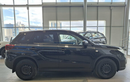 Suzuki Vitara II рестайлинг, 2021 год, 1 847 000 рублей, 8 фотография