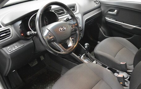 KIA Rio III рестайлинг, 2014 год, 950 000 рублей, 10 фотография