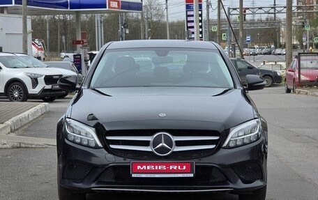 Mercedes-Benz C-Класс, 2018 год, 2 450 000 рублей, 2 фотография