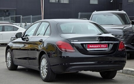 Mercedes-Benz C-Класс, 2018 год, 2 450 000 рублей, 7 фотография