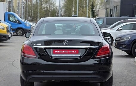 Mercedes-Benz C-Класс, 2018 год, 2 450 000 рублей, 6 фотография