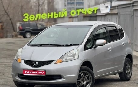 Honda Fit III, 2010 год, 685 000 рублей, 1 фотография