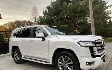 Toyota Land Cruiser, 2022 год, 11 500 000 рублей, 3 фотография